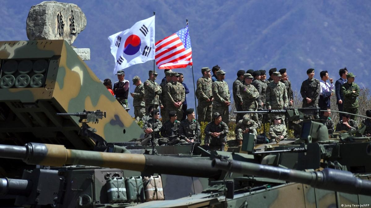 Mỹ - Hàn thông báo tập trận lớn, Triều Tiên lập tức phóng loạt tên lửa